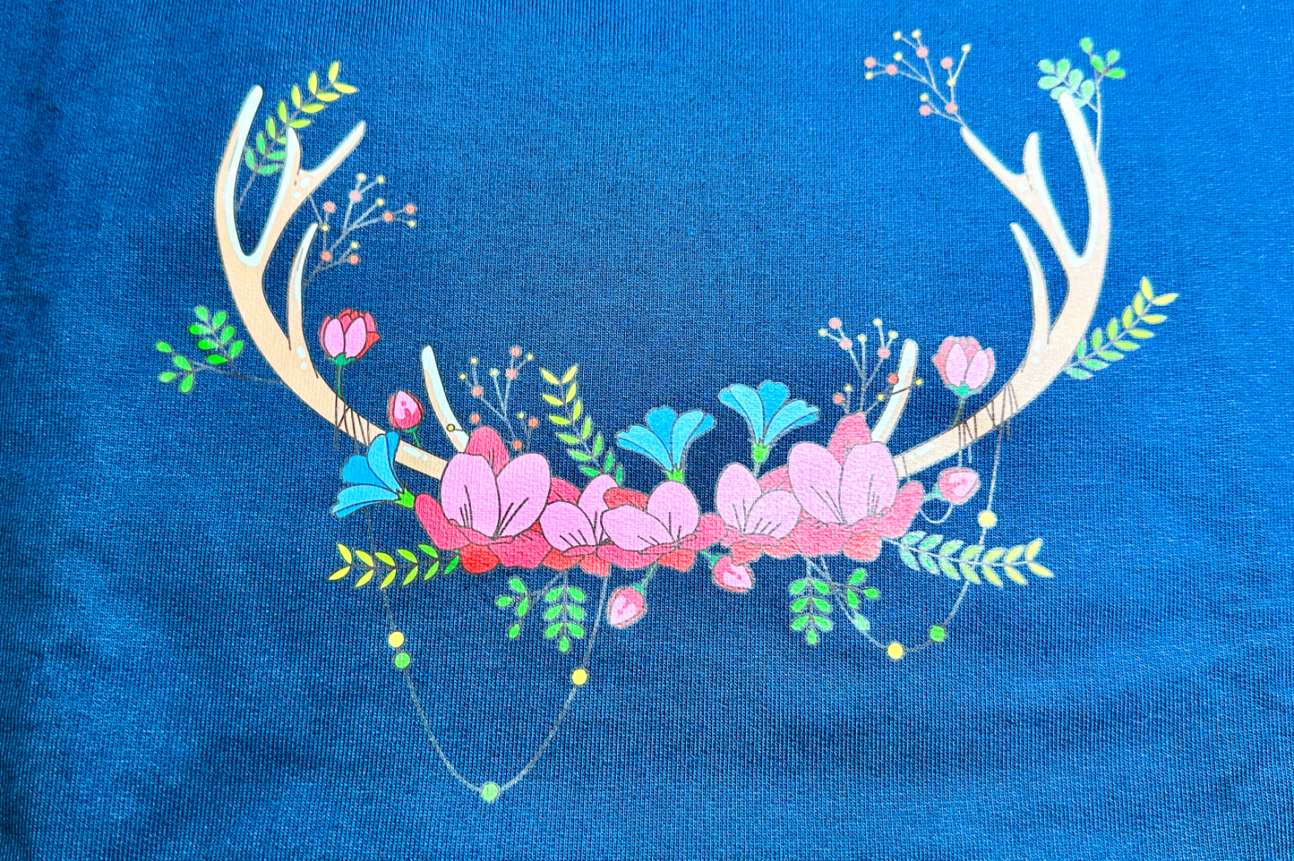 Blossom Antlers Floral Graphic Oversized T-Shirt | Arcsailer