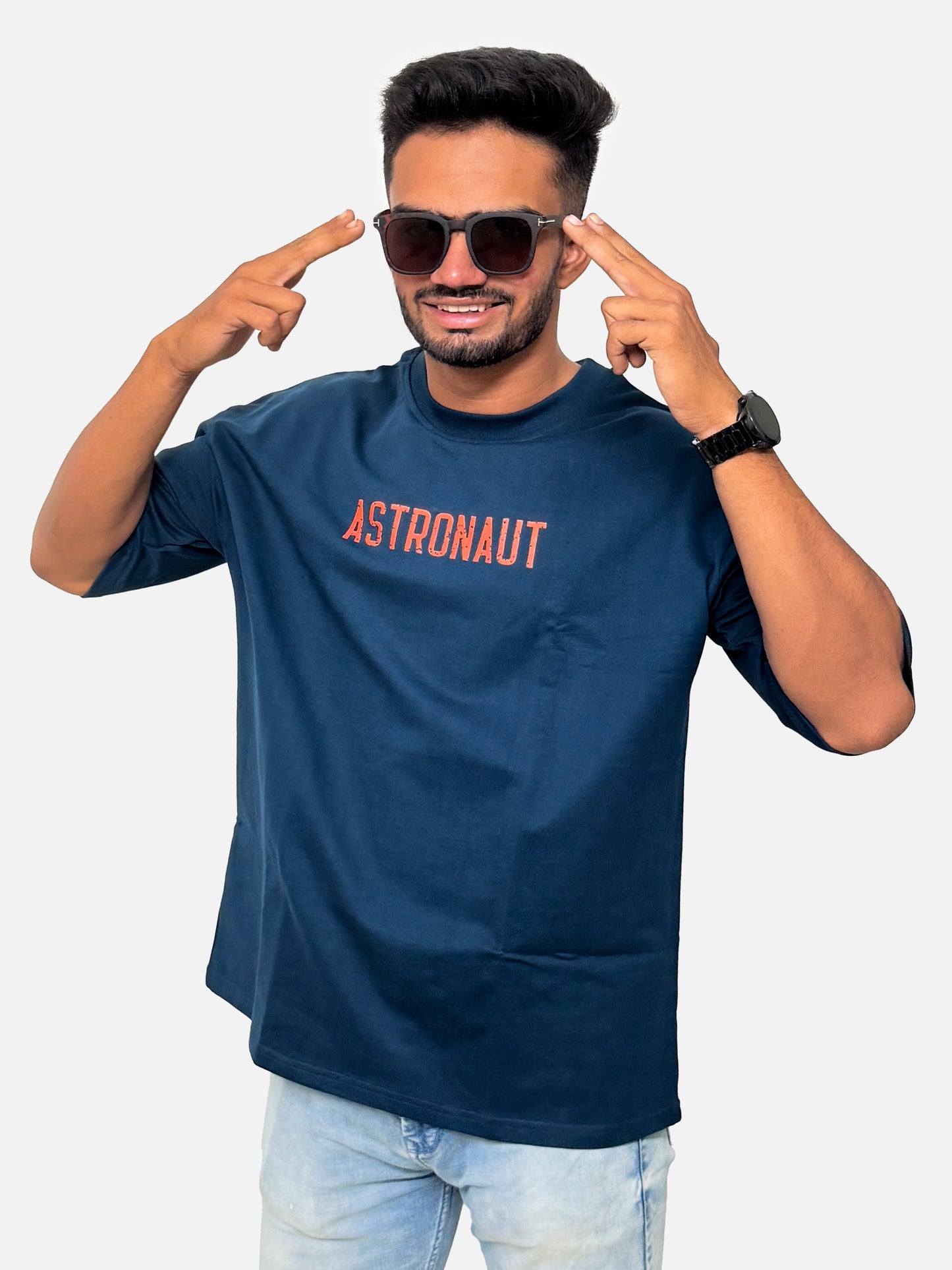 Astronaut Bold Tee | Arcsailer