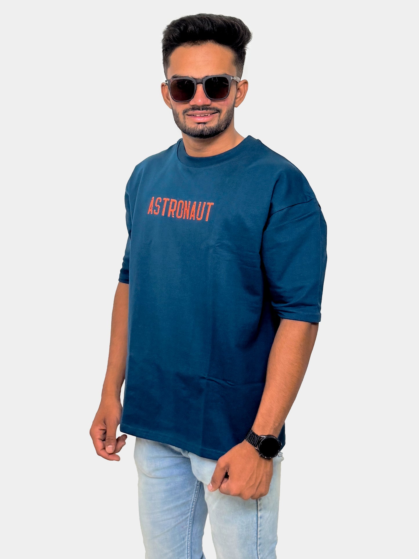 Astronaut Bold Tee | Arcsailer