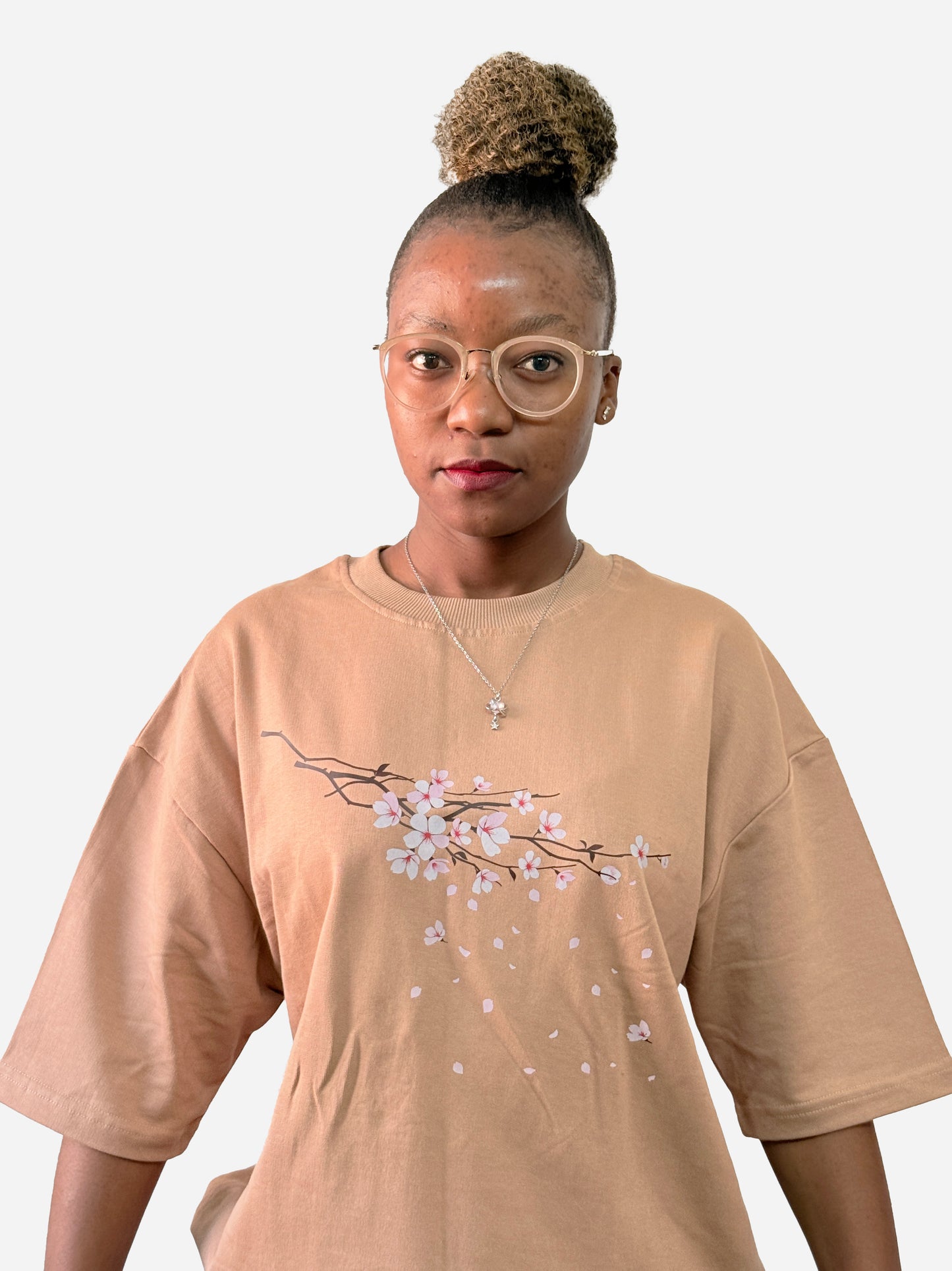 Sakura Petal – Women’s Oversized T-Shirt | Arcsailer